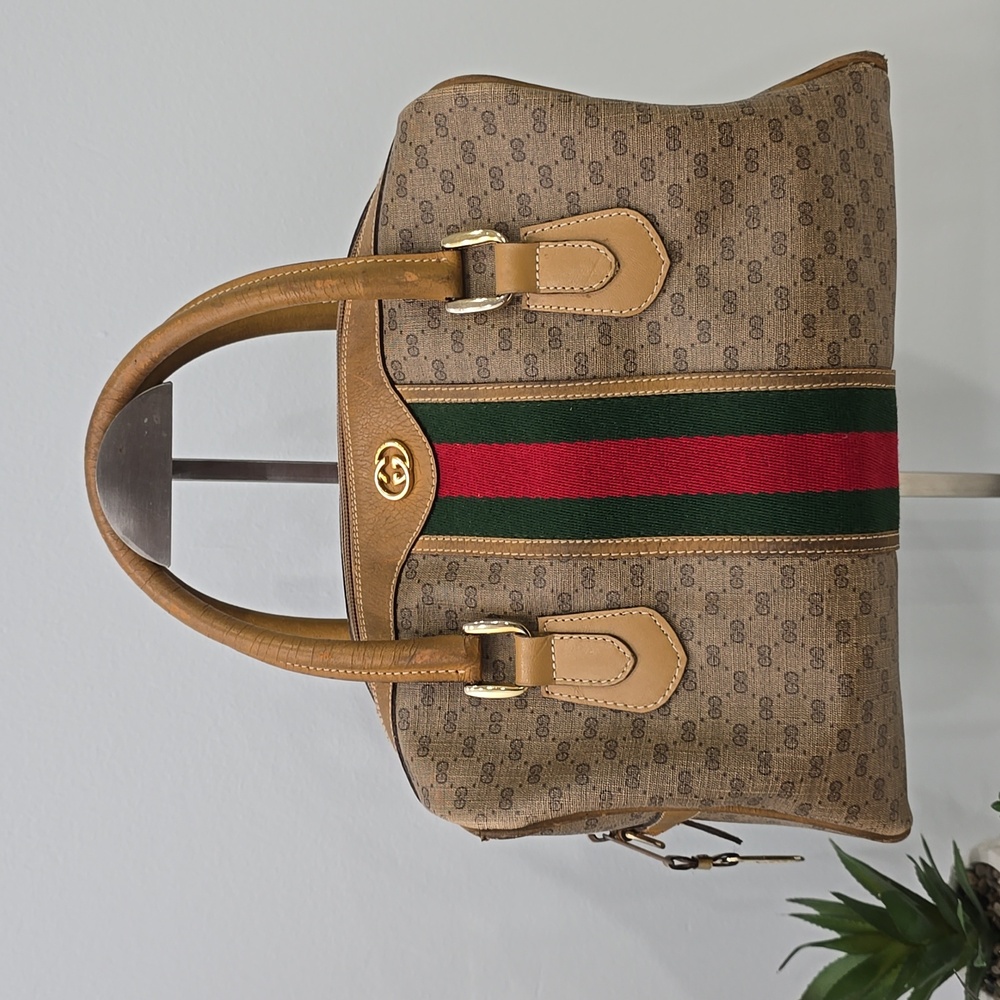GUCCI - Vintage GG Supreme Boston Bag in Tan, PVC & Leather, with Sherry Line - Picture 3 of 17